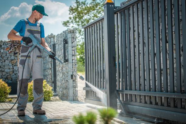 Post-Construction Pressure Washing in Hallandale Beach, FL